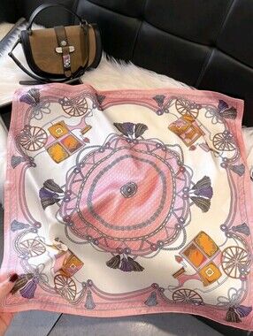 Beautiful Horse & Carriage Scarf NEW
